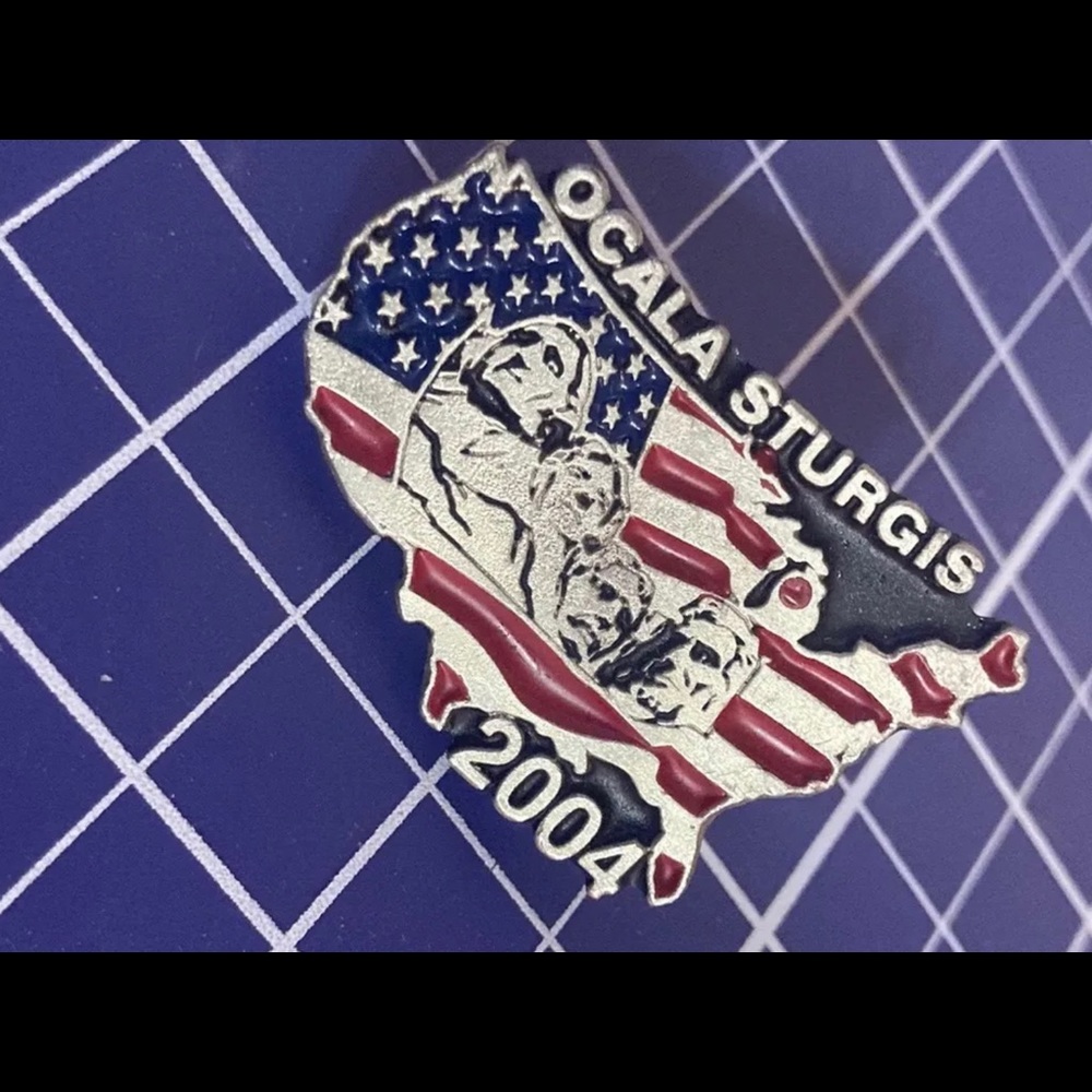 2004 OCALA FLORIDA STURGIS ANNUAL BIKE RALLY AMERICAN FLAG and MOUNT RUS…